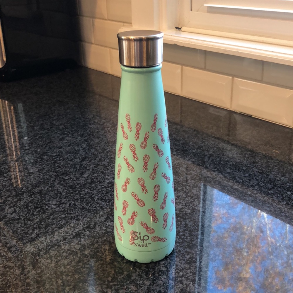 Sip by S’well Water Bottle - Picture 1 of 12